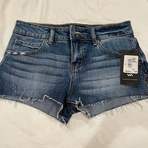 brand new rvca shorts